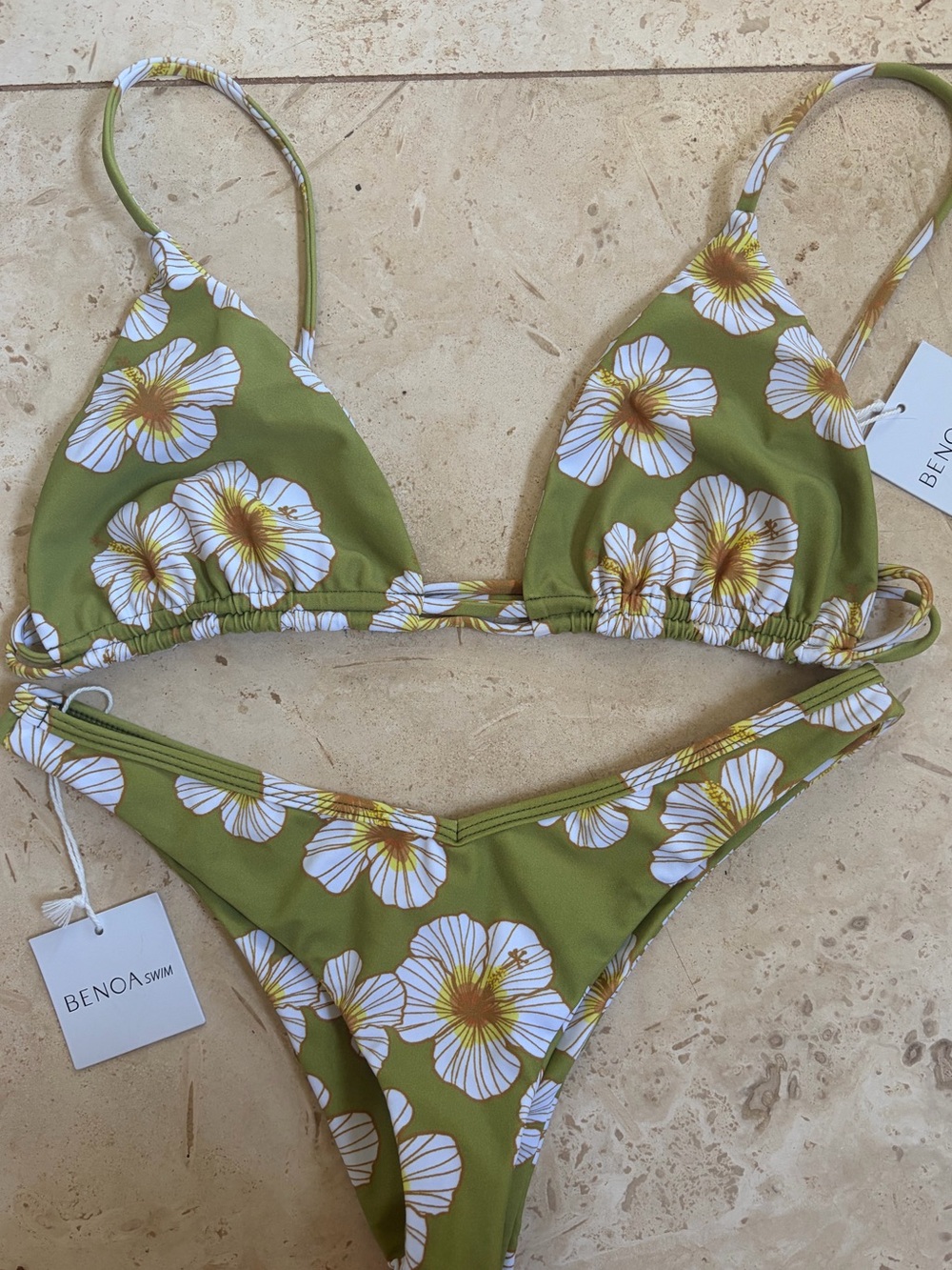 Benoa Swim Bikini citrine floral - Bottoms M and top L - NWT